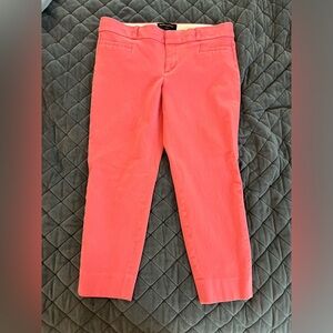 Banana Republic Sloan fit coral pant.  Size 6P